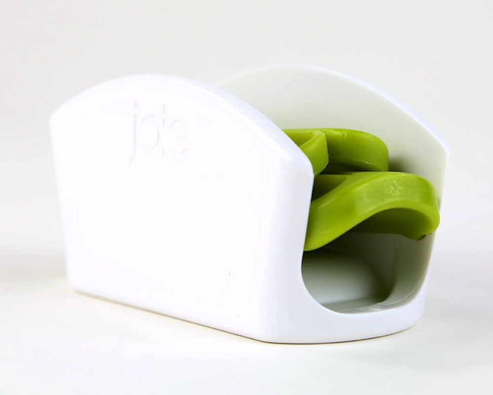 joie-small-bagel-slicer-english-muffin-c-2.jpg