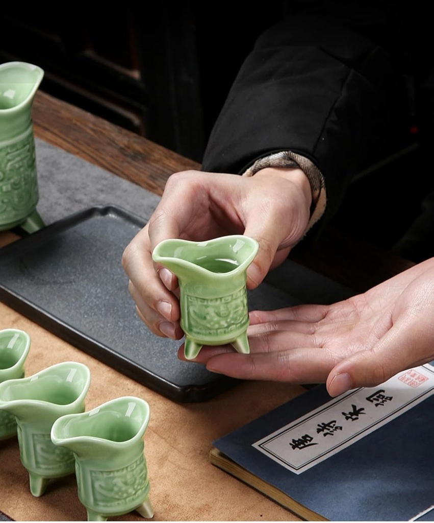 sake-set-7-piece-japanese-saki-cup-set-r-6.jpg