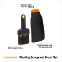 fiskars-planting-soil-scoop-and-brush-se-2.jpg