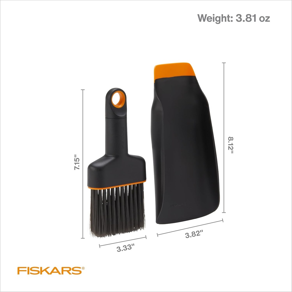 fiskars-planting-soil-scoop-and-brush-se-3.jpg