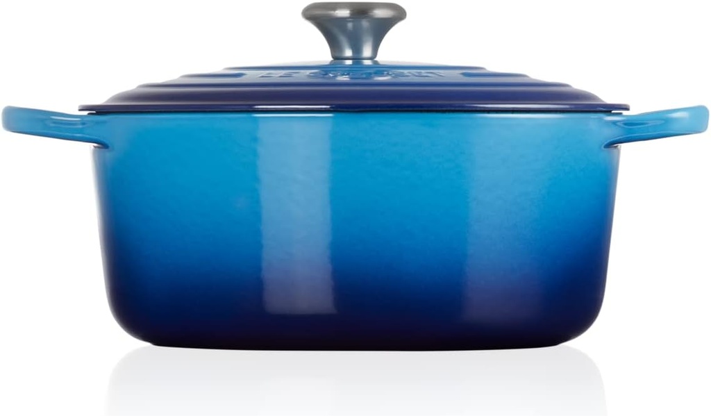 le-creuset-signature-enamelled-cast-iron-3.jpg