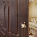 cabilock-brass-crab-door-handle---unique-5.jpg