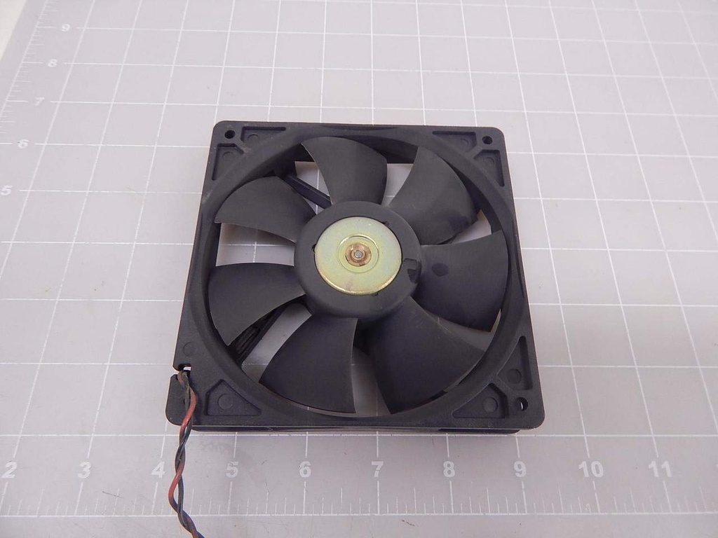 dc-fans-120x120x254mm-12v-dc-fan-4.jpg