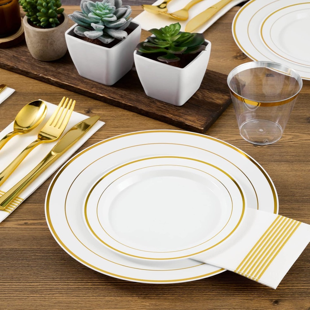 focusline-gold-plastic-plates-set-of-60--3.jpg