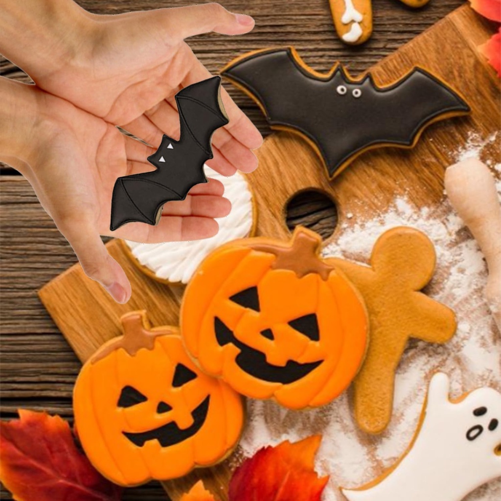 halloween-cookie-cutters-set-large---wit-5.jpg