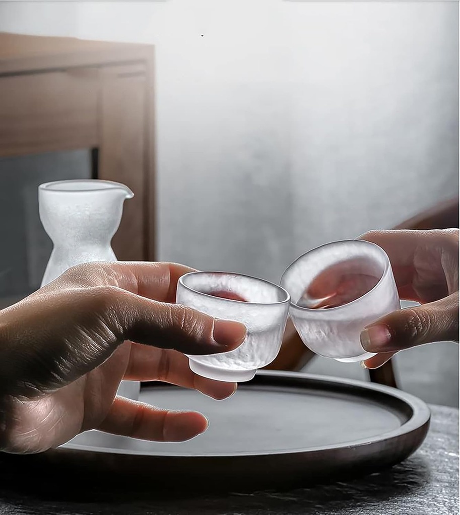 5-piece-japanese-glass-sake-set-contains-5.jpg
