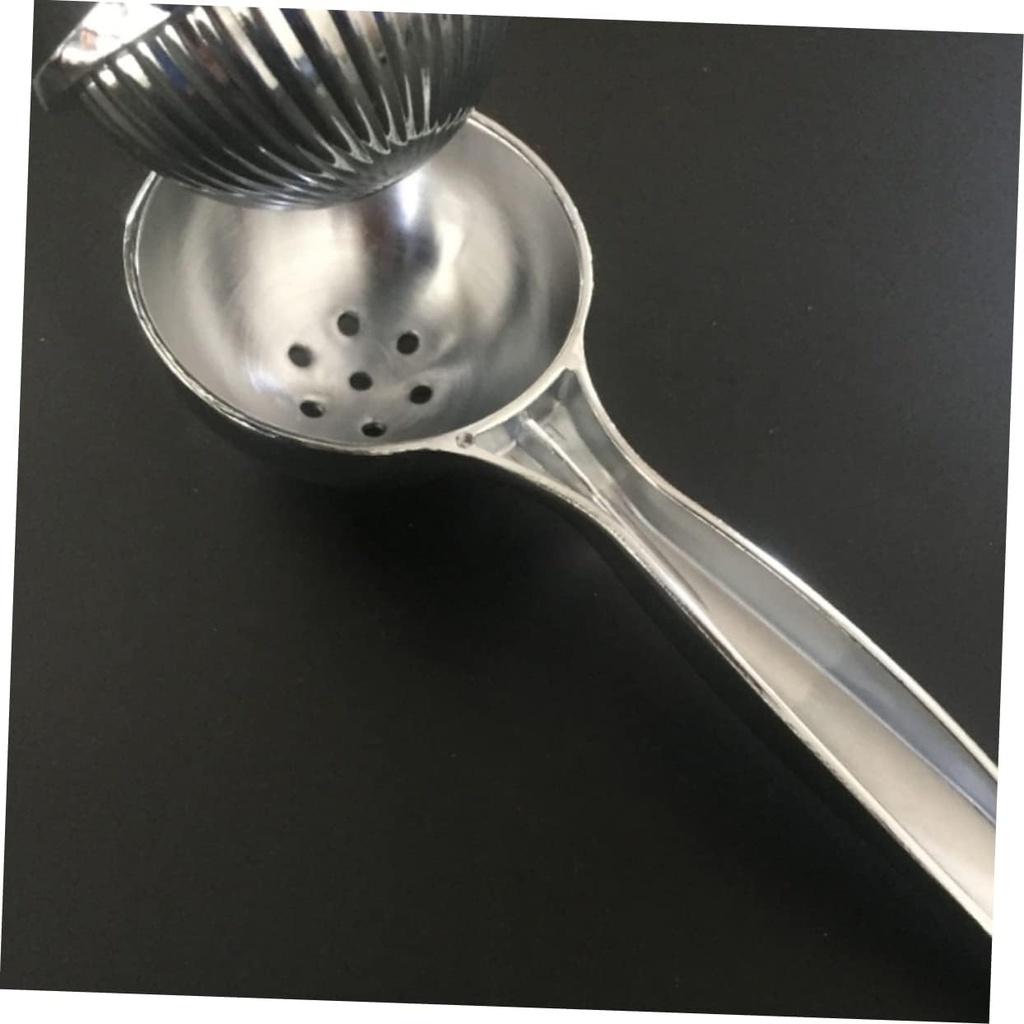 zinc-alloy-manual-lemon-juicer-ergonomic-2.jpg