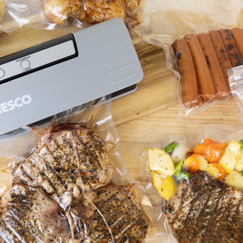 nesco-vacuum-sealer-bag-rolls-6-pack-of--4.jpg