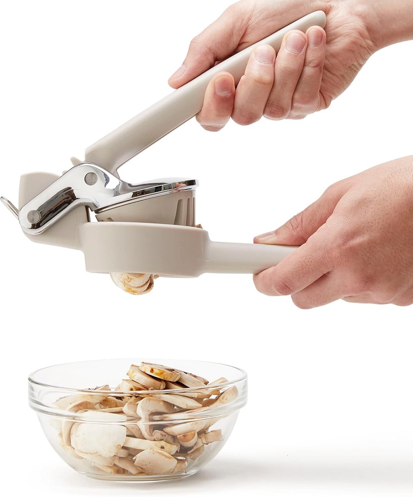 chefn-freshforce-hand-held-slicer-slices-5.jpg
