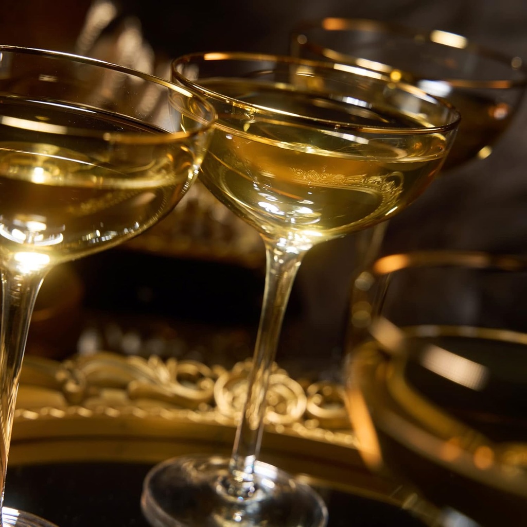 vintage-crystal-champagne-coupe-gold-rim-2.jpg