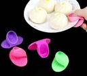 2 PCS Silicone Heat Resistant Finger Grips, Anti-Scald Mini Gloves for Kitchen, Microwave, Oven, Bowl & Plate Holder (Random Color)
