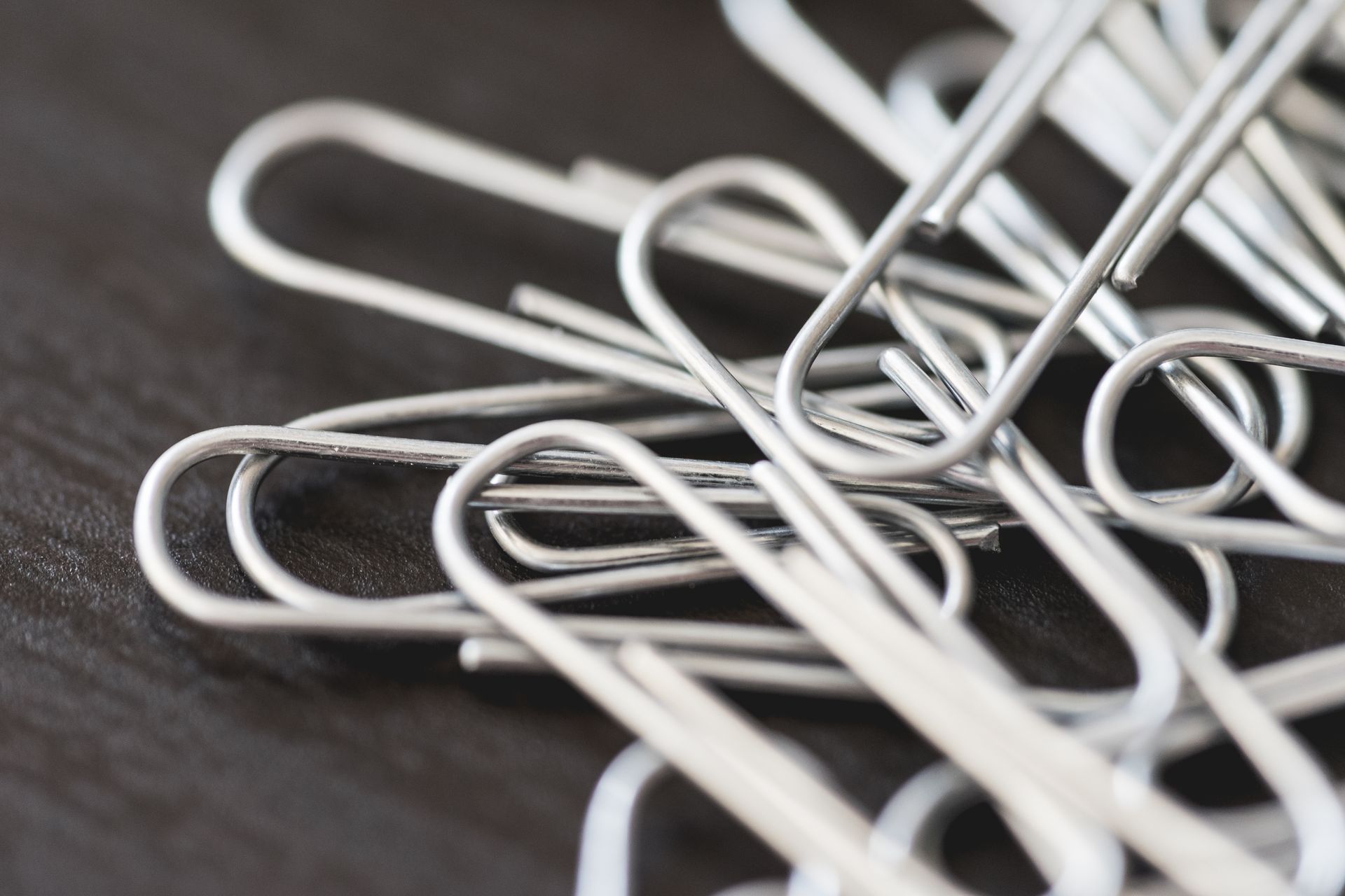 PAPERPAL Paperclips for Office School & Personal Use, #1 Smooth Paper Clip (1-2/7"), 600 Medium Paper Clips (6 Boxes of 100 Each), Silver