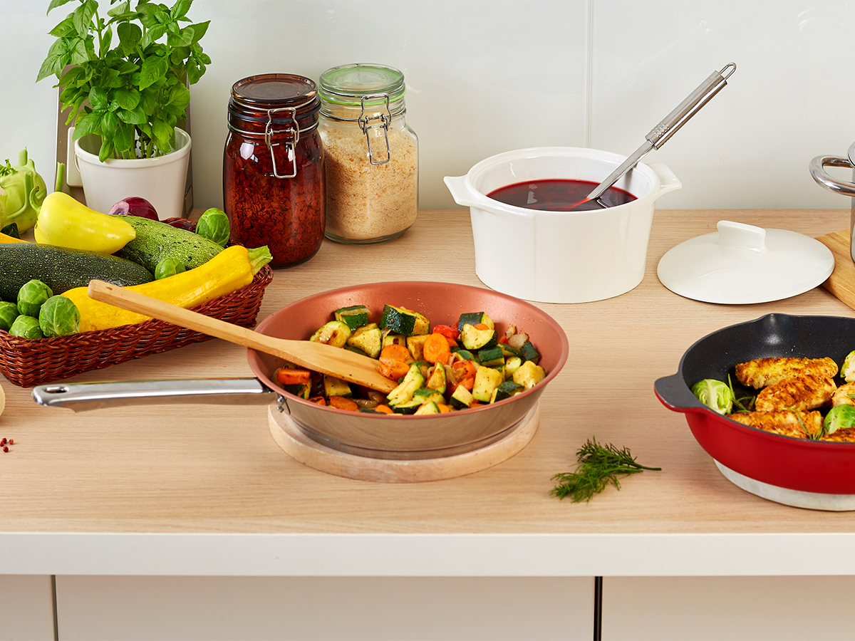 CUSIMAX Electric Hot Plate for Cooking Portable Single Burner 1500W Cast Iron hot plates Heat-up in Seconds Adjustable Temperature Control Stainless Steel Non-Slip Rubber Feet Upgraded Version B101