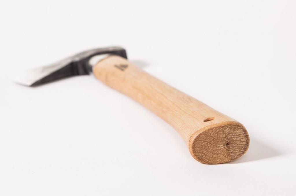 gransfors-bruks-outdoor-axe-6.jpg