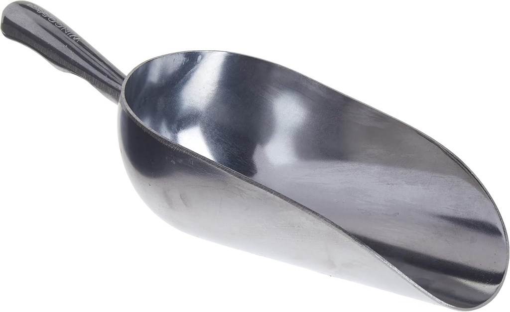 winco-aluminum-utility-scoop-58-ounce-me-2.jpg