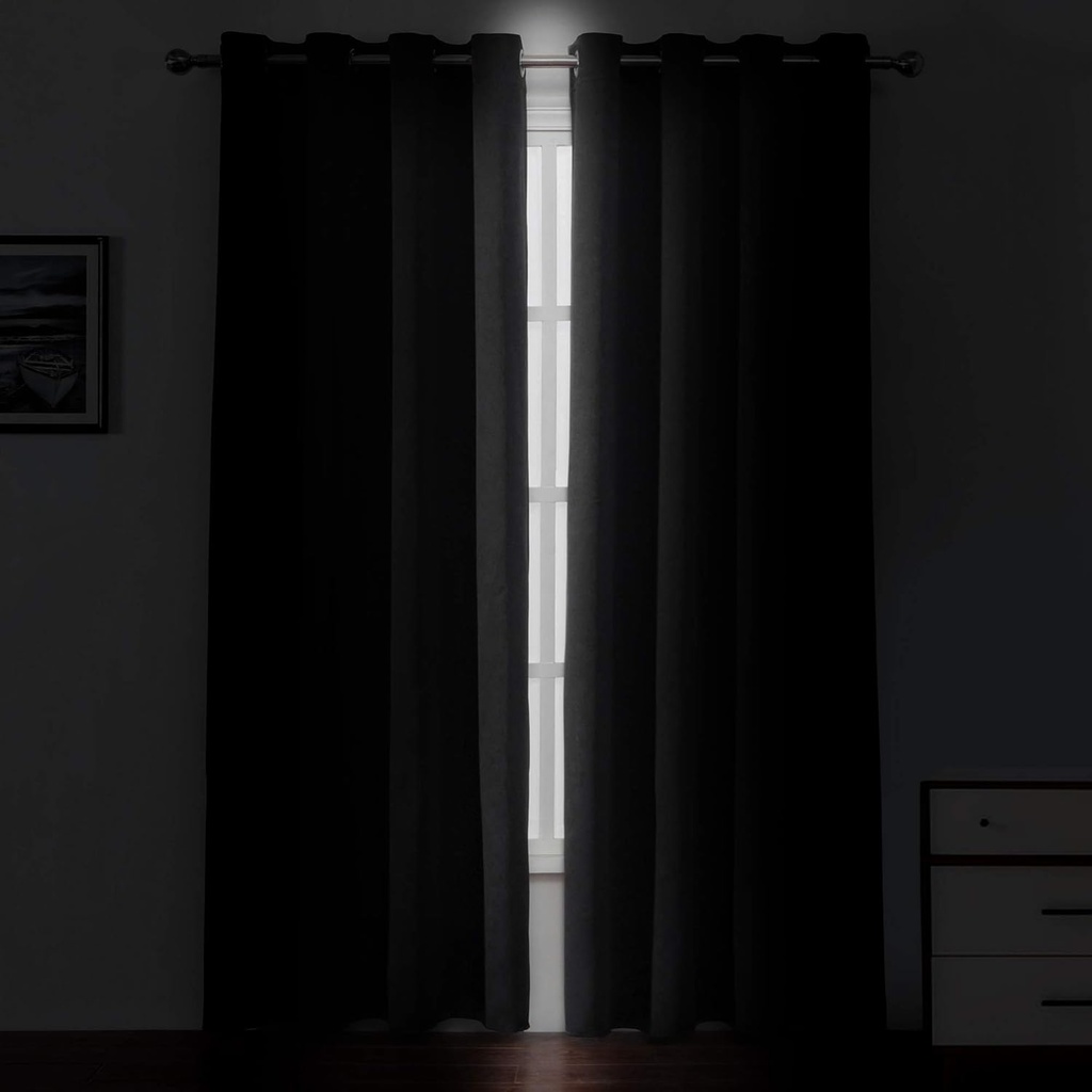 lemomo-blackout-curtains-52-x-84-inches--3.jpg