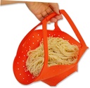 pretyzoom-foldable-silicone-food-steamer-2.jpg