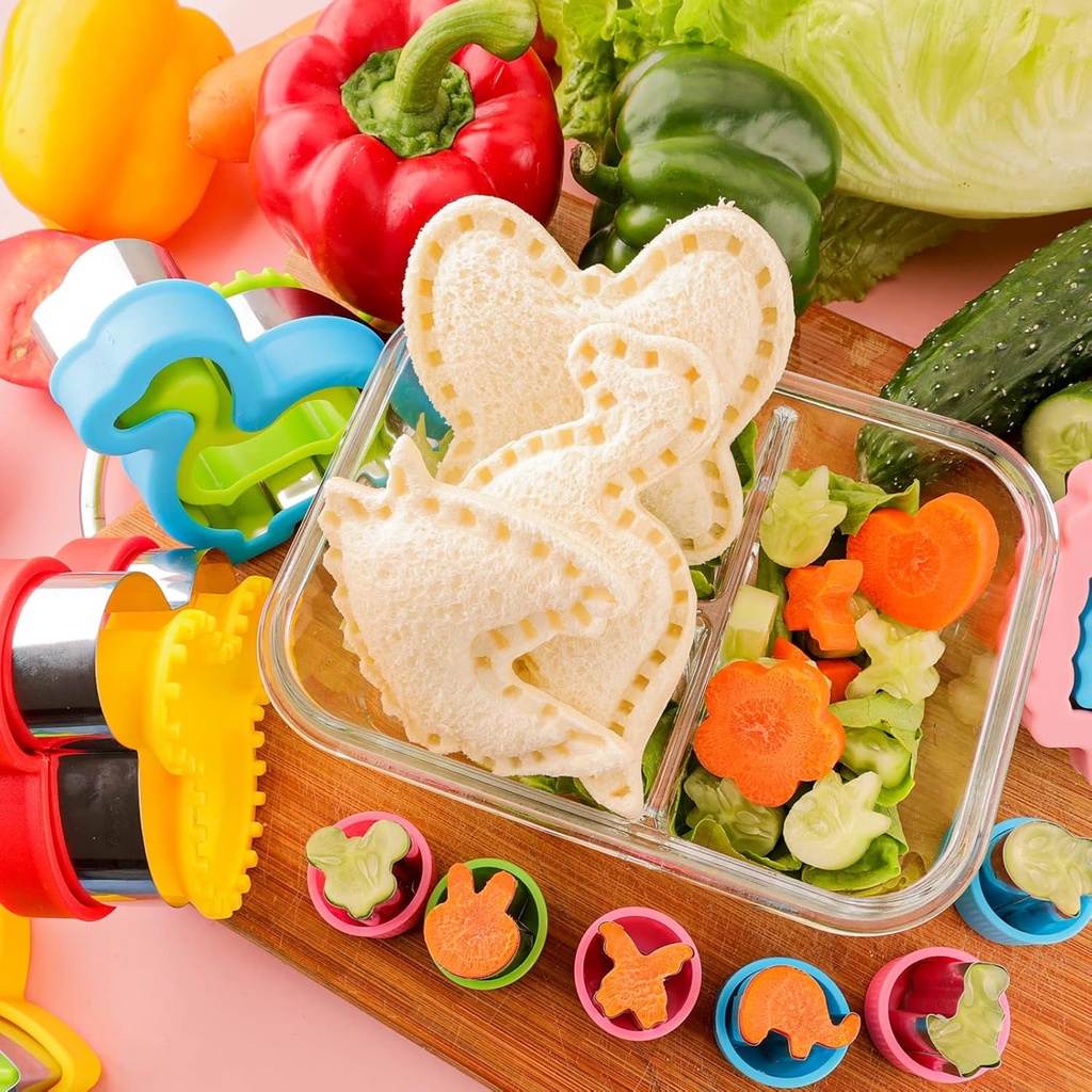 sandwich-cutter-and-sealer-for-kids-10pc-2.jpg