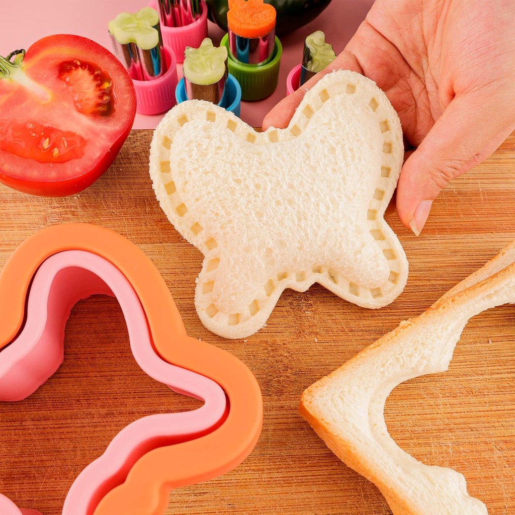 sandwich-cutter-and-sealer-for-kids-10pc-6.jpg