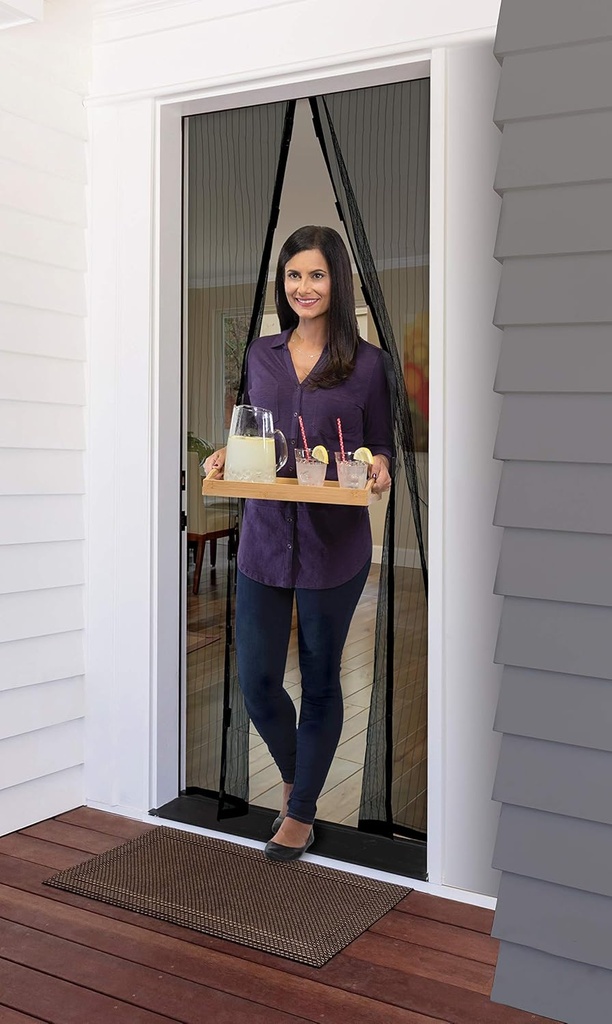 hands-free-screen-door--keep-bugs-out-2.jpg