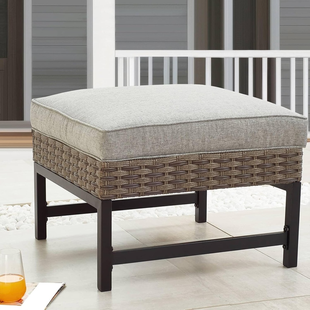 patio-ottomans-set-of-2-wicker-foot-stoo-2.jpg