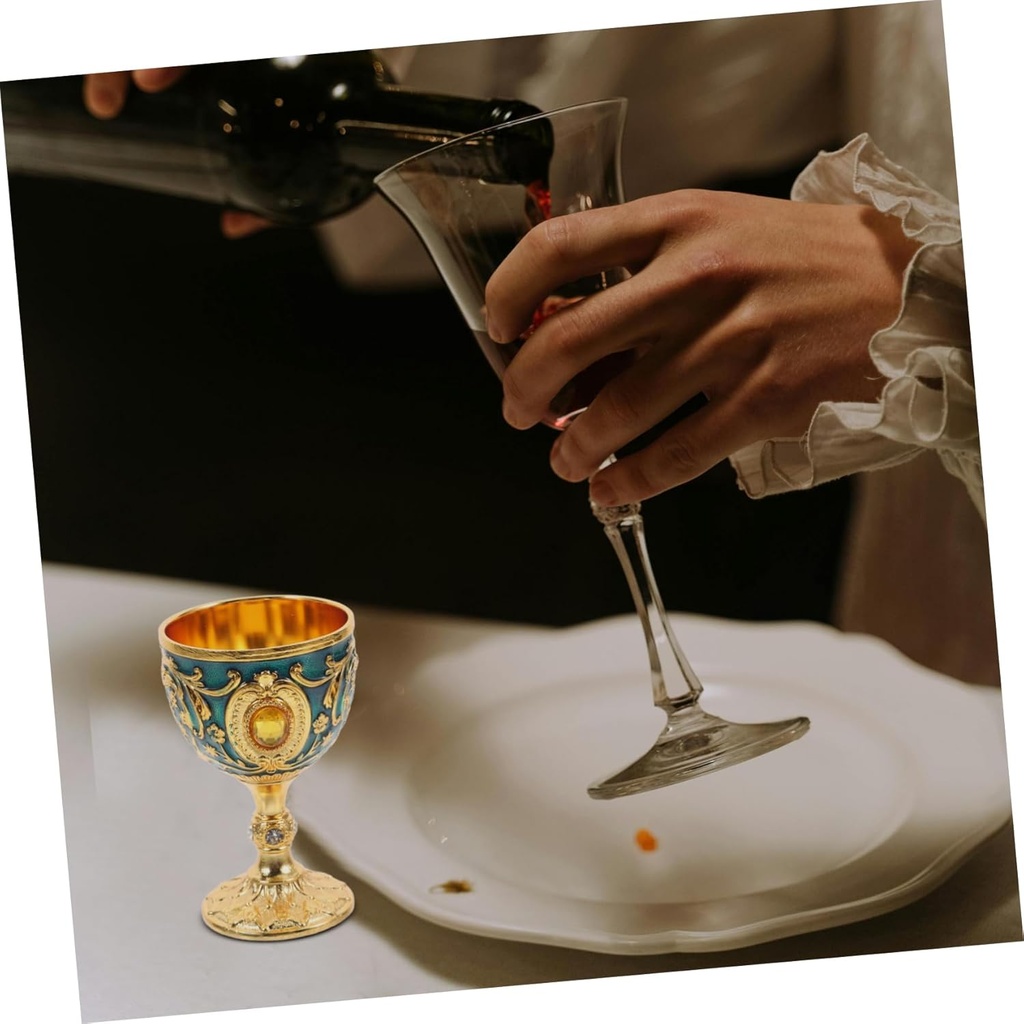vintage-medieval-chalice-goblet-retro-me-6.jpg