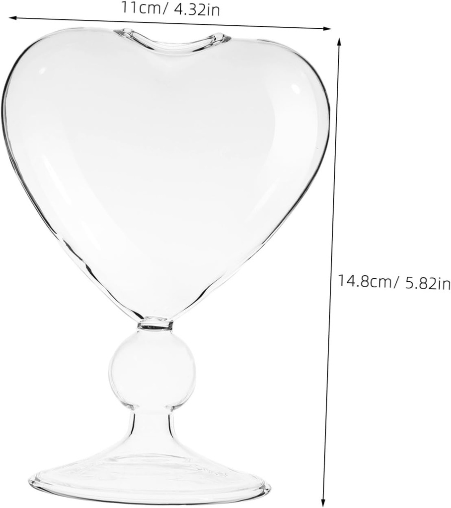 2pcs-creative-heart-shaped-cocktail-glas-2.jpg