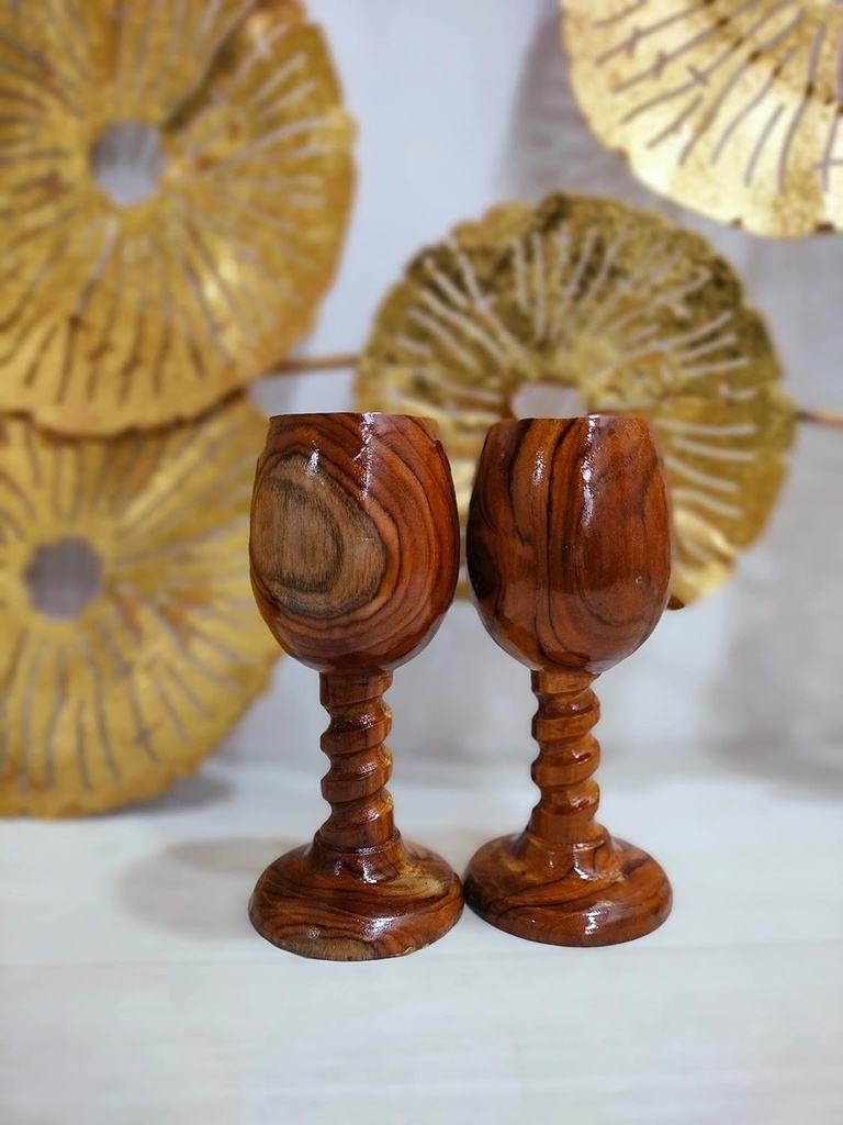 handmade-wooden-wine-goblet-set-of-2-nat-5.jpg
