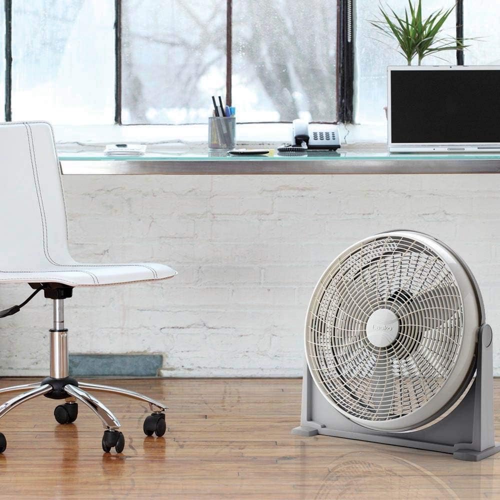 lasko-a20100-air-circulator-20-inch-2.jpg