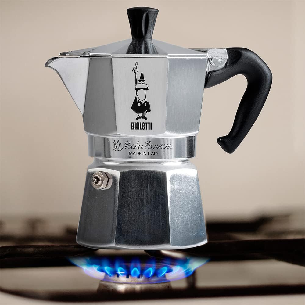 bialetti-moka-express-iconic-italian-sto-3.jpg