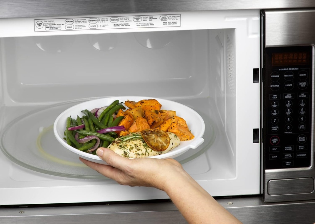 goodcook-everyday-microwave-plates-set-o-3.jpg