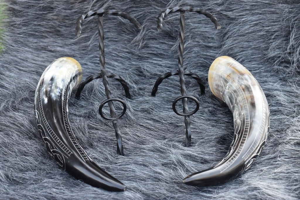 viking-traders-drinking-horn-glass-with--2.jpg