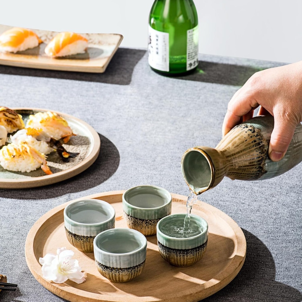 unicasa-sake-set-traditional-japanese-sa-3.jpg