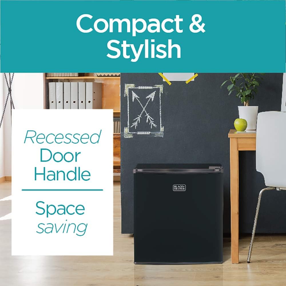 blackdecker-bcrk17b-compact-refrigerator-4.jpg