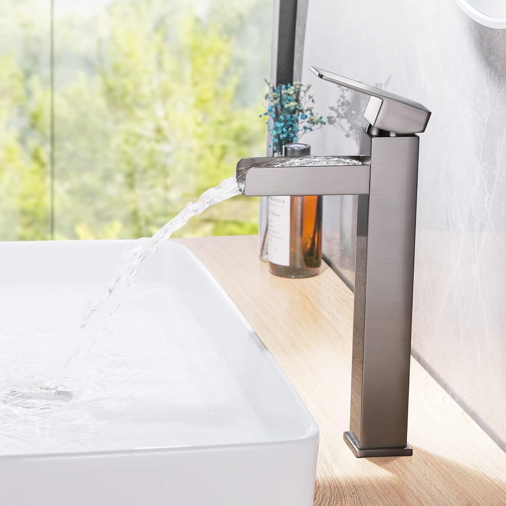 waterfall-bathroom-faucet-single-handle--5.jpg
