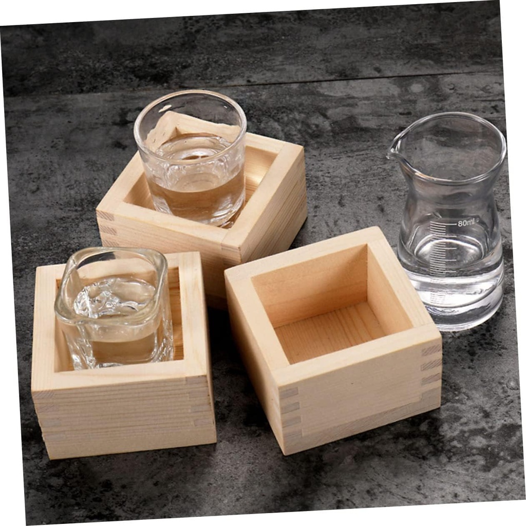 traditional-japanese-sake-cups-4pc-glass-3.jpg