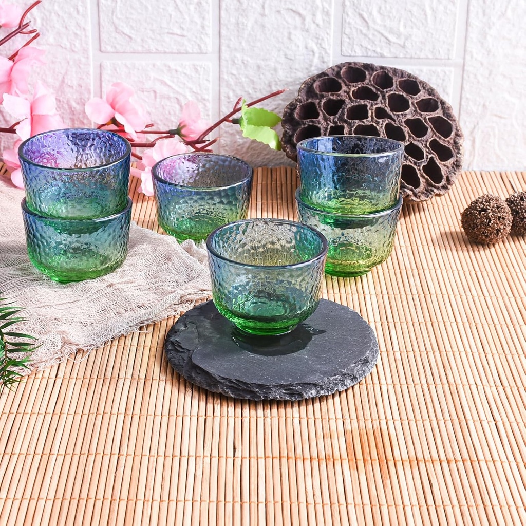glasses-sake-cups-set-of-4---small-whisk-2.jpg