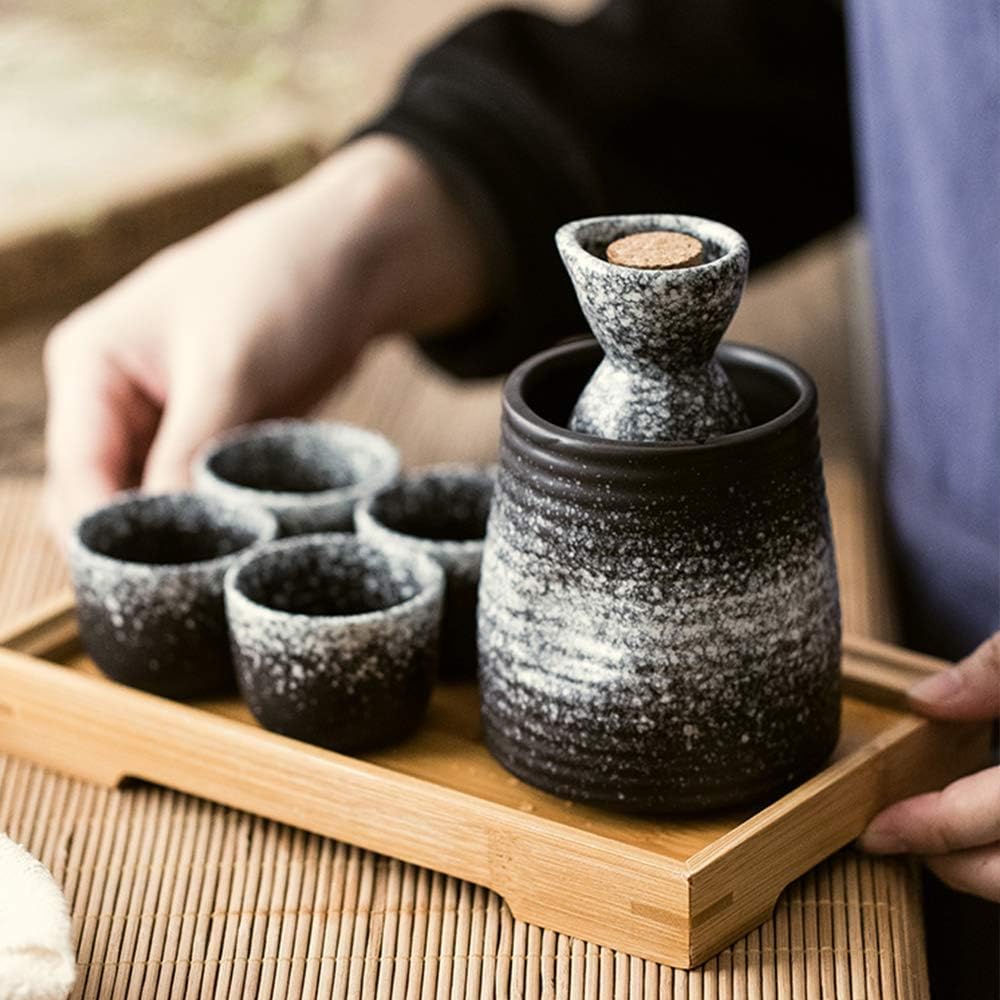 6-pieces-sake-set-black-snowflake-glaze--2.jpg