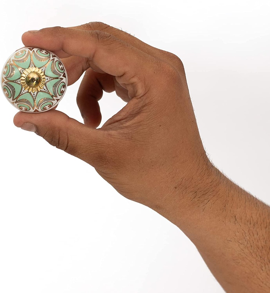 craft-trade-ceramic-cabinet-knobs---hand-3.jpg