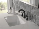 delta-faucet-stryke-widespread-bathroom--2.jpg
