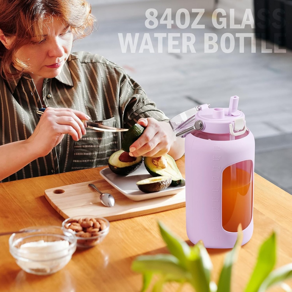 bluego-64oz-and-84oz-glass-water-bottles-6.jpg