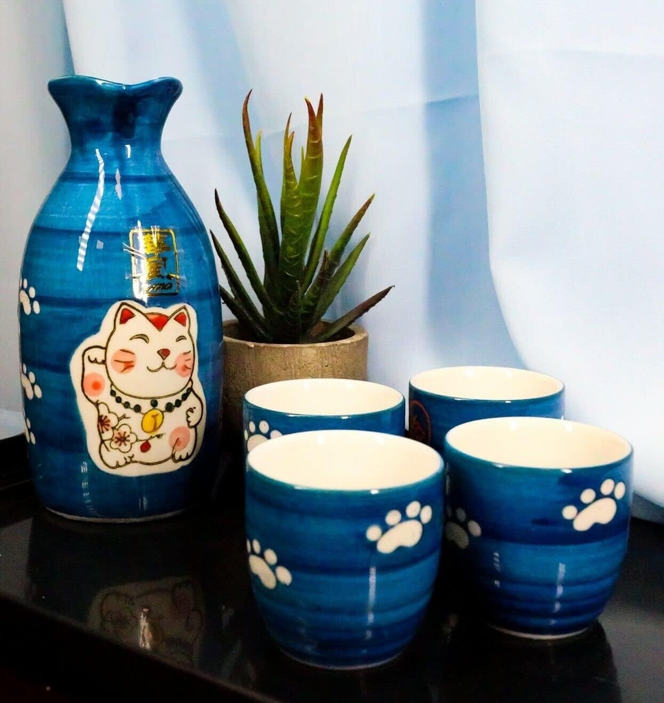 set-of-1-japanese-charm-cat-ceramic-blue-5.jpg