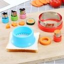 sandwich-cutter-and-sealer-bread-decrust-5.jpg