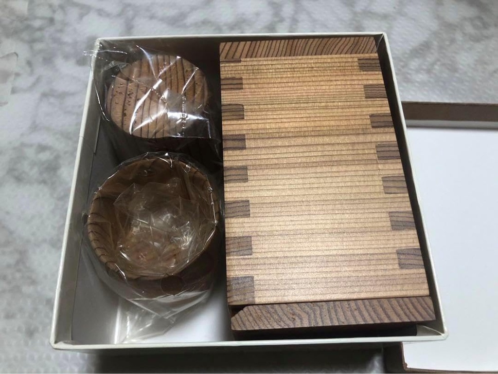 odate-kogeisha-sake-set-akita-cedar-3.jpg