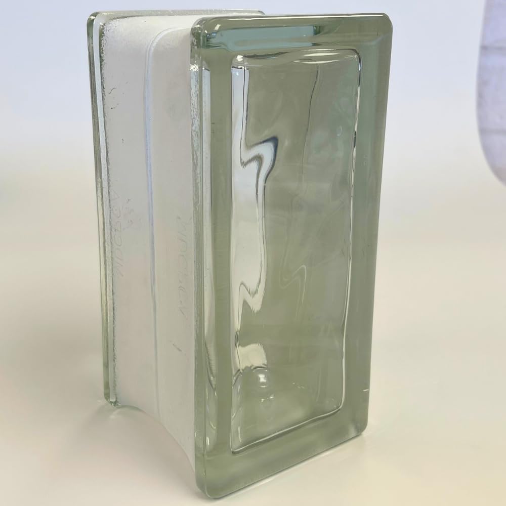 4-x-8-x-4-nubio-glass-block-2.jpg