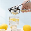lemon-squeezer-sopito-lemon-juicer-stain-2.jpg