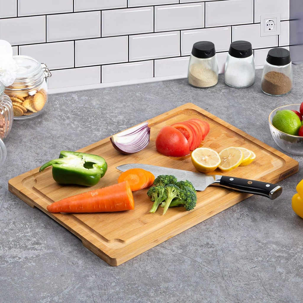 extra-large-cutting-board-176-bamboo-cut-4.jpg
