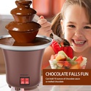 electric-chocolate-fountain-machine-hold-2.jpg