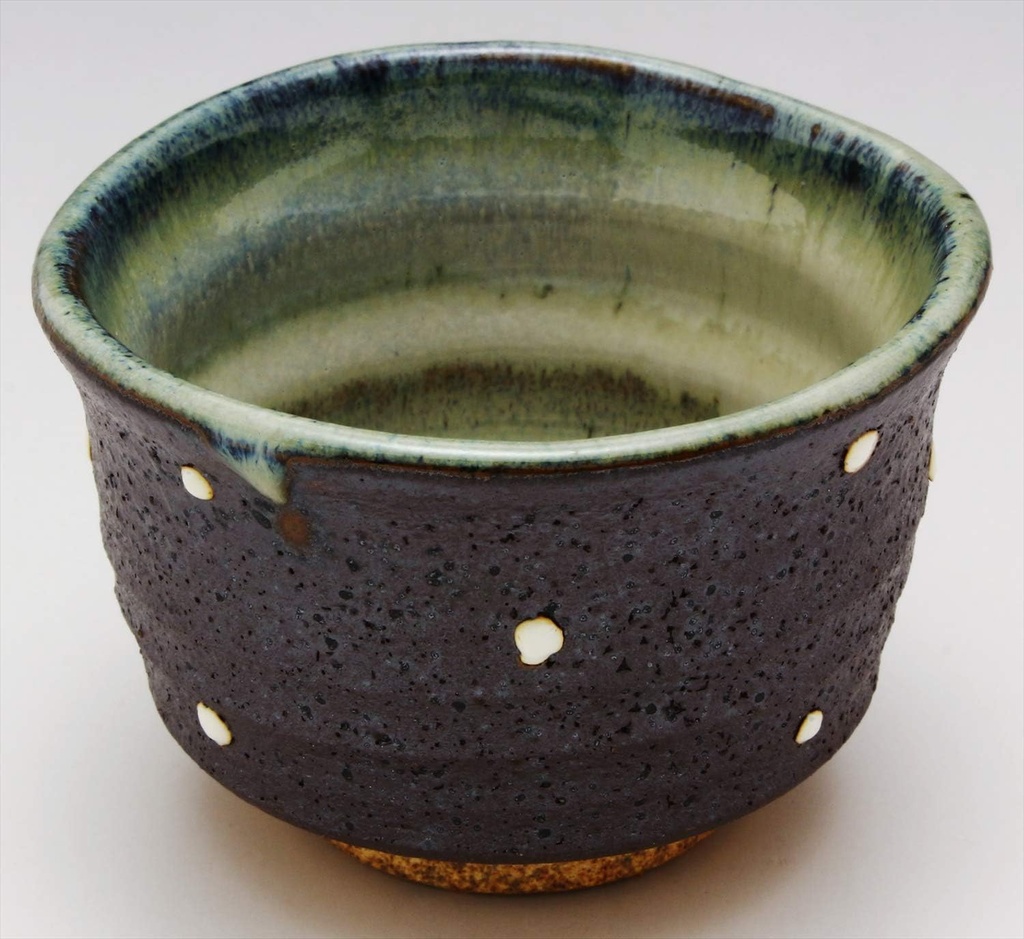 mino-ware-131-1751-guinomi-sake-cup-appr-2.jpg