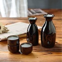 elegant-japanese-sake-set-2-sake-bottles-6.jpg